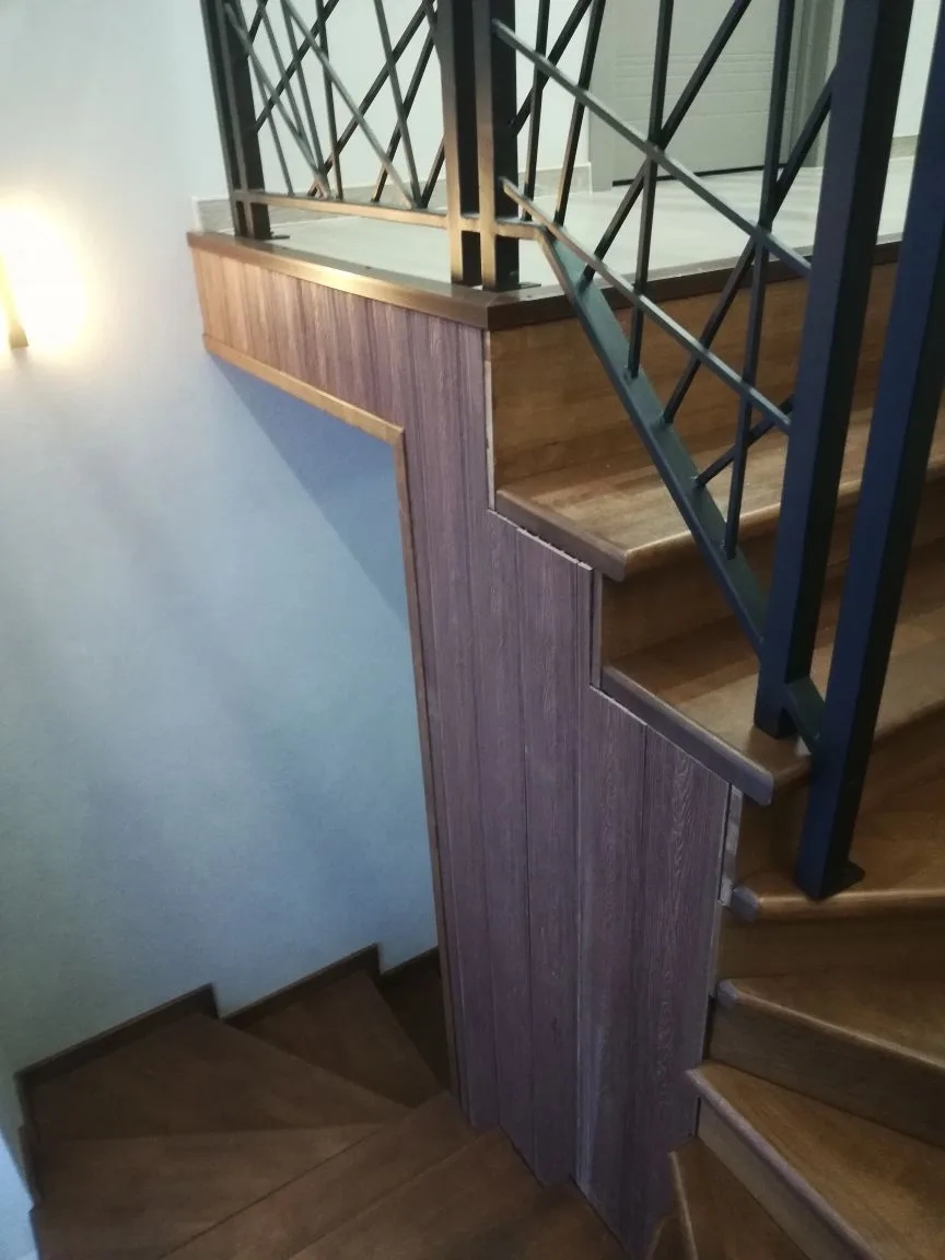 Лестница сосна