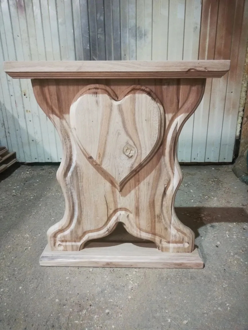 Столы: Дуб, Сосна